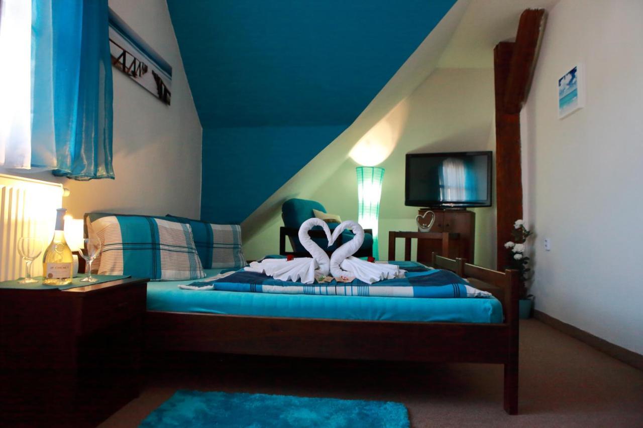 Hotel Stara Skola Na Sumave Горжице-на-Шумаве Экстерьер фото