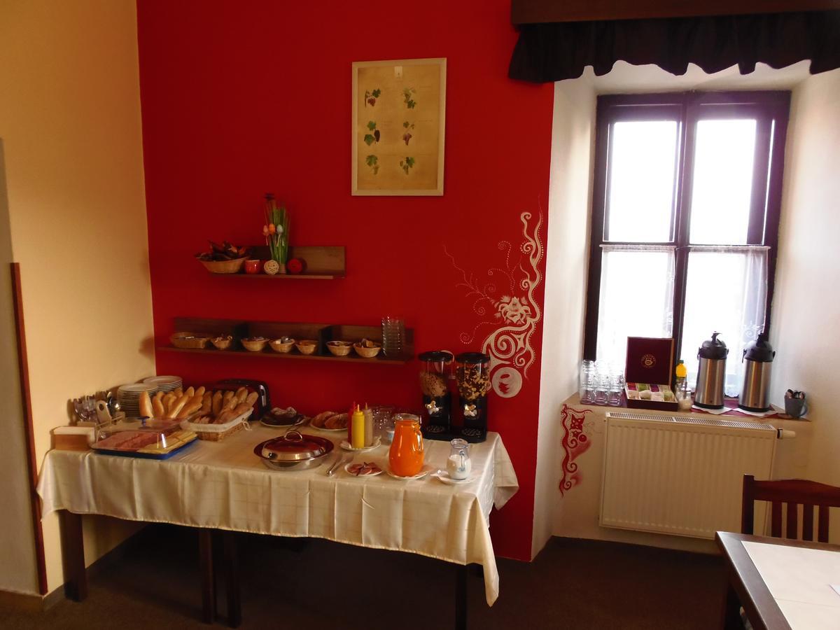 Hotel Stara Skola Na Sumave Горжице-на-Шумаве Экстерьер фото